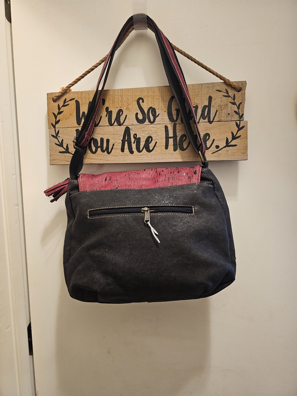 Everyday Two-Tone Shoulder Bag in Black and Burgundy 100% Cork Crossbody Bag